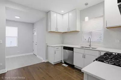 7520 S Carpenter Street, Chicago, IL 60620 - Photo 10