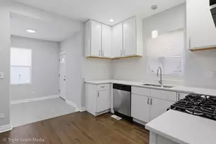 7520 S Carpenter St, Chicago, IL 60620 - Photo 10