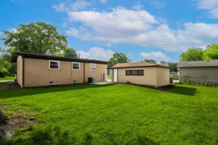 406 N Park Dr, Glenwood, IL 60425 - Photo 26