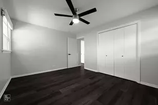406 N Park Dr, Glenwood, IL 60425 - Photo 10