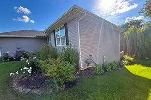 6332 Crystal Brook Ln, Machesney Park, IL 61115 - Photo 44
