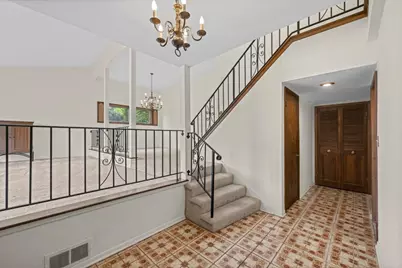 7927 Wilson Terrace, Morton Grove, IL 60053 - Photo 2