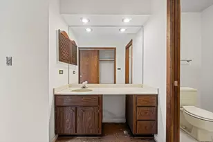 7927 Wilson Terrace, Morton Grove, IL 60053 - Photo 16