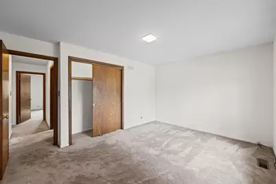 7927 Wilson Terrace, Morton Grove, IL 60053 - Photo 20
