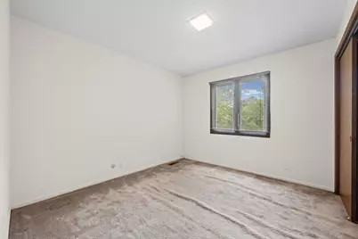 7927 Wilson Terrace, Morton Grove, IL 60053 - Photo 18