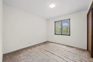 7927 Wilson Terrace, Morton Grove, IL 60053 - Photo 18