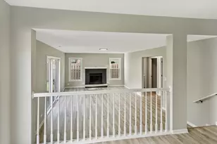 731 Roaring Brook Ln, Algonquin, IL 60102 - Photo 10