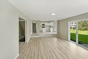 731 Roaring Brook Ln, Algonquin, IL 60102 - Photo 12