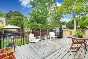 614 N Merrill St, Park Ridge, IL 60068 - Photo 32
