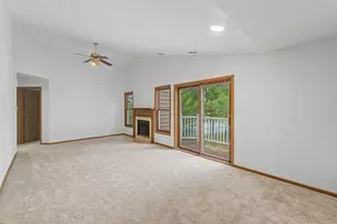 1953 N Coldspring Rd, Arlington Heights, IL 60004 - Photo 8