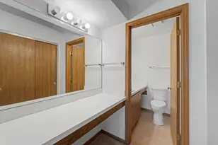 1953 N Coldspring Rd, Arlington Heights, IL 60004 - Photo 16