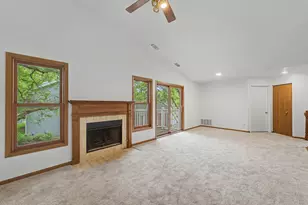 1953 N Coldspring Rd, Arlington Heights, IL 60004 - Photo 10