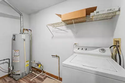 1953 N Coldspring Road, Arlington Heights, IL 60004 - Photo 20