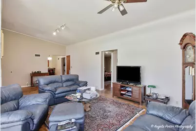 2923 Shorewood Drive, McHenry, IL 60050 - Photo 6