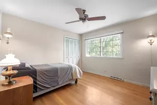 2724 Old Glenview Rd, Wilmette, IL 60091 - Photo 16