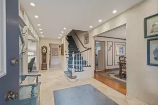 2724 Old Glenview Rd, Wilmette, IL 60091 - Photo 2