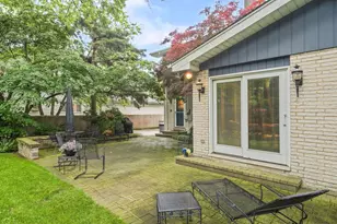 2724 Old Glenview Rd, Wilmette, IL 60091 - Photo 24