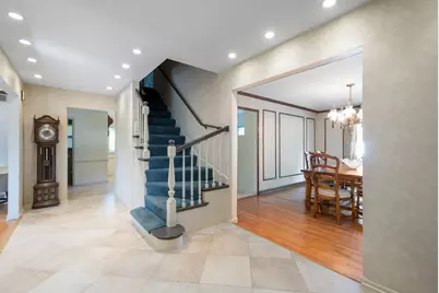 2724 Old Glenview Road, Wilmette, IL 60091 - Photo 2