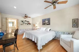 2724 Old Glenview Rd, Wilmette, IL 60091 - Photo 14