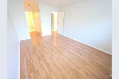 1475 Rebecca Drive #102, Hoffman Estates, IL 60169 - Photo 8