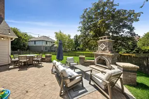 510 De Lasalle Ave, Naperville, IL 60565 - Photo 54