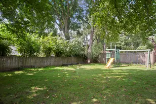 329 Chipili Dr, Northbrook, IL 60062 - Photo 24