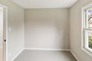 21704 Clyde Ave, Sauk Village, IL 60411 - Photo 10