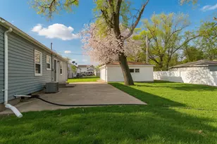 21704 Clyde Ave, Sauk Village, IL 60411 - Photo 2