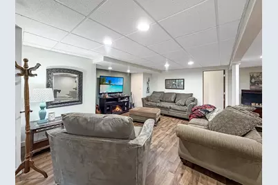 2579 W Fairgrounds Road, Freeport, IL 61032 - Photo 46