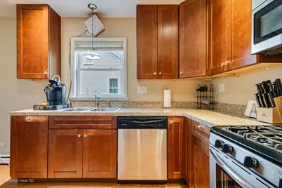 935 N Webster Street, Naperville, IL 60563 - Photo 6