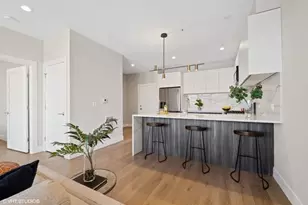 2342 W Adams St, Chicago, IL 60612 - Photo 10