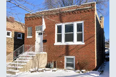 2243 S Kenilworth Avenue, Berwyn, IL 60402 - Photo 1