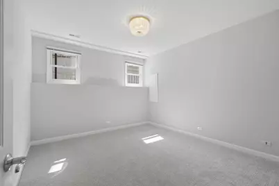 1815 W School Street, Chicago, IL 60657 - Photo 36