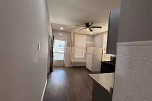 3053 N Elbridge Ave, Chicago, IL 60618 - Photo 10