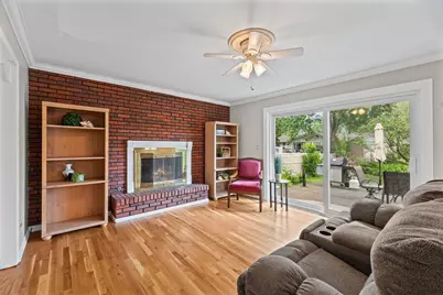 91 Kendal Road, Elk Grove Village, IL 60007 - Photo 10