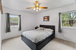 91 Kendal Rd, Elk Grove Village, IL 60007 - Photo 18