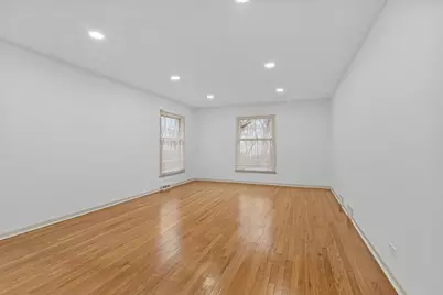 1305 Warwick Court, Deerfield, IL 60015 - Photo 12