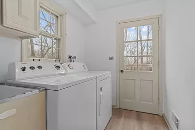 1305 Warwick Court, Deerfield, IL 60015 - Photo 20