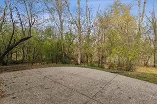 1305 Warwick Ct, Deerfield, IL 60015 - Photo 24