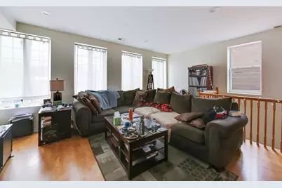 2779 W Henry Court, Chicago, IL 60647 - Photo 18