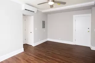 817 W Lakeside Pl, Chicago, IL 60640 - Photo 8