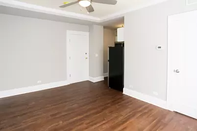 817 W Lakeside Place #608, Chicago, IL 60640 - Photo 10