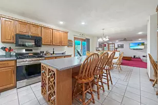 1954 Delmar Dr, Freeport, IL 61032 - Photo 14
