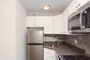 640 W Wrightwood Ave, Chicago, IL 60614 - Photo 4