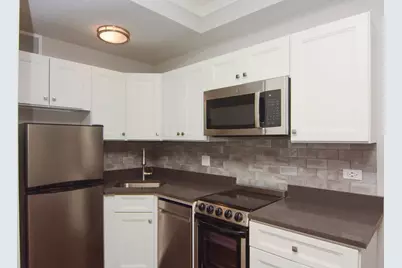 640 W Wrightwood Avenue #407, Chicago, IL 60614 - Photo 2