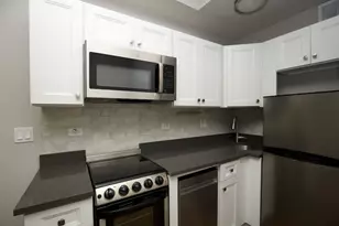 640 W Wrightwood Ave, Chicago, IL 60614 - Photo 4