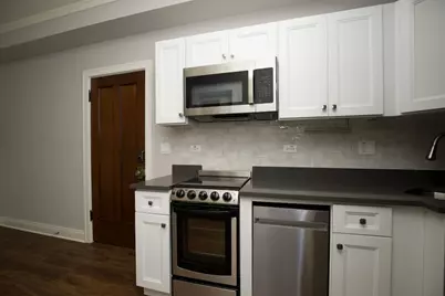 640 W Wrightwood Avenue #112, Chicago, IL 60614 - Photo 6