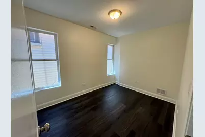 13226 S Burley Avenue, Chicago, IL 60633 - Photo 6