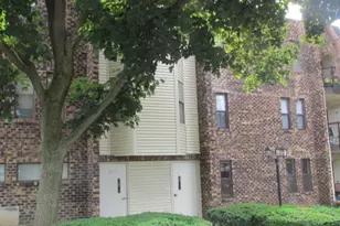 2013 Country Club Dr, Woodridge, IL 60517 - Photo 1
