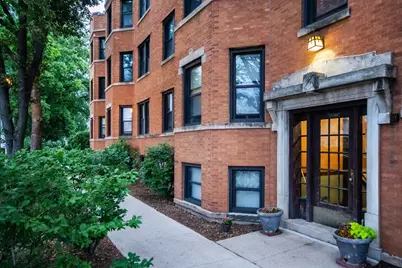 846 Wesley Avenue #3, Oak Park, IL 60304 - Photo 2